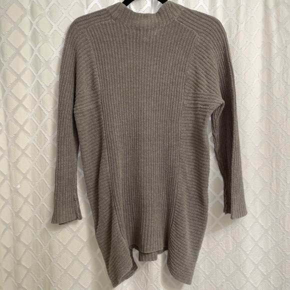 Grey Knit Sweater - Picture 6 of 6